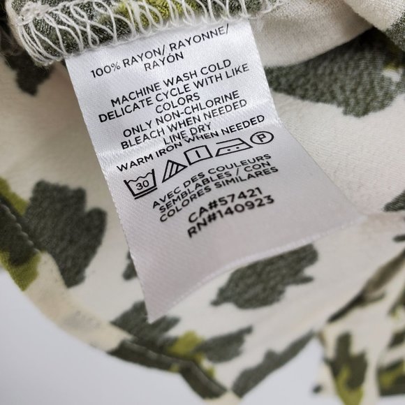 NWT Loft Ann Taylor Cheetah Print Smocked Cuff Square Neck Blouse L Petite - Picture 5 of 9